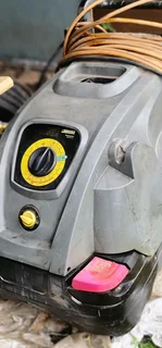 Karcher Professional High Pressure Washer