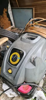 Karcher Professional High Pressure Washer