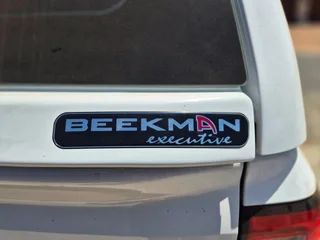 White Canopy - Beekman Executive -  Ford Ranger Double Cab (Next Gen)