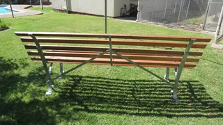 Tuinbank - Ad posted by hannlou