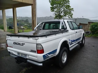2003 Mitsubishi Colt Extended Cab