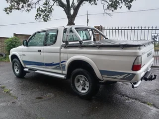 2003 Mitsubishi Colt Extended Cab