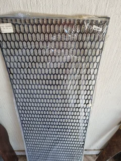 Honeycomb Mesh Grill