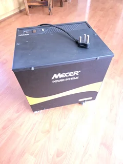 Mecer Power Systems 1200VA inverter