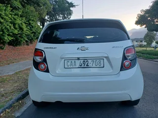 New Release: Chevrolet Sonic 1.6LS Hatch 2014