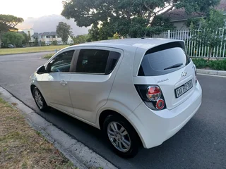 New Release: Chevrolet Sonic 1.6LS Hatch 2014