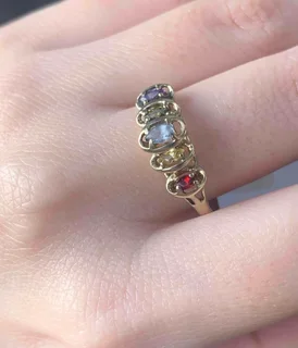 Gorgeous 9ct Yellow Gold Multi-Colour Ring