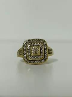 Beautiful 9ct Yellow Gold and Diamond Square Shaped Ring
