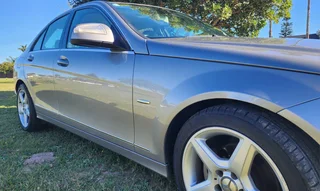 2009 Mercedes Benz C200 Kompressor Avant-Garde