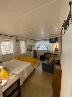 Safe in Flamingo Vlei - Furn, Utils, Wifi, DSTV, Laundry, Secure Parking. HALF months Deposit Req.