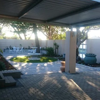Safe in Flamingo Vlei - Furn Utils Wifi DSTV Laundry Secure Parking. HALF Months deposit Required.
