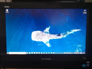 Lenovo ThinkCentre M72z All in One PC bundle