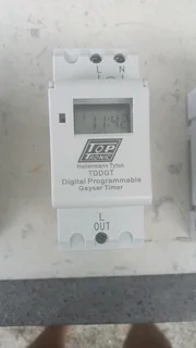 Hellermanntyton Tddgt Digital Programmable Geyser Timer.
