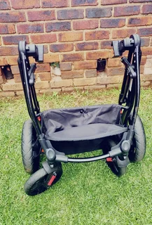 Pram/CarSeat and Feeding Chair combo for sale - R2000
