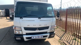 2019 FUSO - FE-130 INSULATED FRIDGE BODY