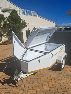 Camp master roadster 200 trailer