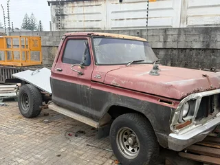 Ford F100