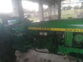 1996 John deere 1120