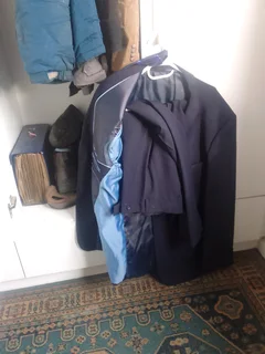 ♥️PRICEDROP♥️Stunning Navy mens suit