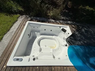 Jacuzzi Jumbo model