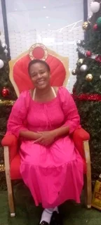 Weekend house helper available