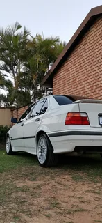 BMW 1997 E36 318is Auto. Low Mileage