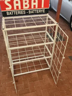 Battery storefront display cage