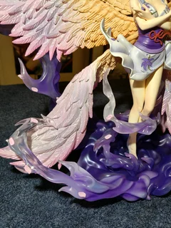 Nico Robin figure Anime One piece