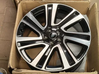 22 inch Range Rover Mags