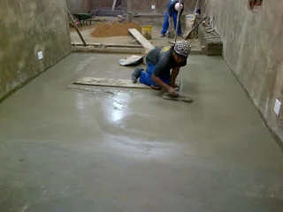 Wall Cracks? Skimming and Plastering – Full Maintenance Service – Westville