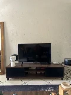 TV Stand for Sale – Excellent Condition