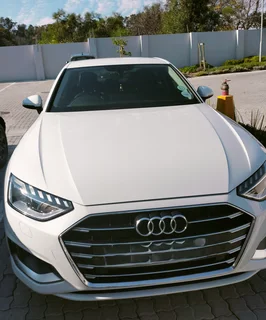 2022 Audi A4 Sedan 35TFSI ADVANCED STRONIC