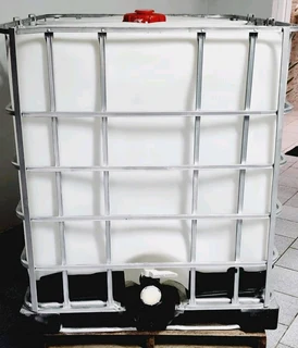 Flow bins.1000lt.water tanks. ibc. grade a. water/food