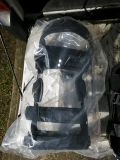 Brand new knee braces for sale.