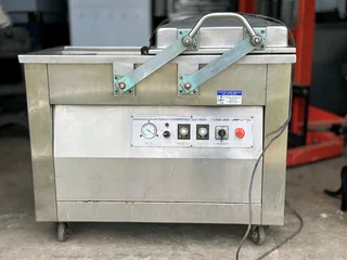 Double chamber vacuum sealer dz400 single phase for sale.