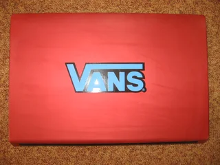 Dell i5 8GB Gaming Laptop with NEW battery & Sim card slot