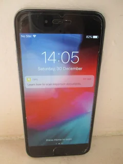 Iphone 6, cable and charger only