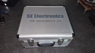 SE Electronics Z3300A Multi-Pattern Condenser Mic in flight case - Complete Studio Package