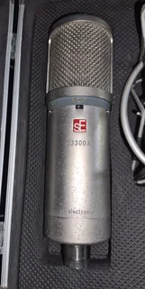 SE Electronics Z3300A Multi-Pattern Condenser Mic in flight case - Complete Studio Package