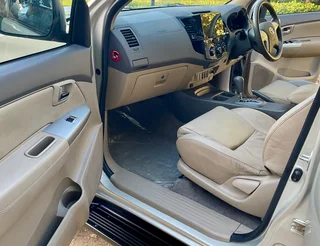 TOYOTA Fortuner 2.5D-4d…. Low low 72232kms …FSH agents