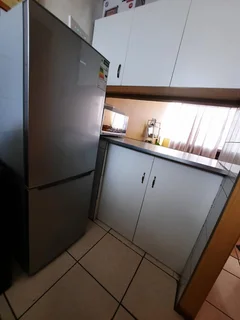 Bachelor Flat for rent in Arcadia 1 February