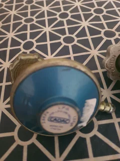 Gas regulators 2 off R90 each 082 4973807