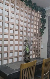 Newly Renovated Unit - AVAILABLE IMMEDIATELY