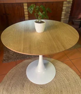Round Dining Table