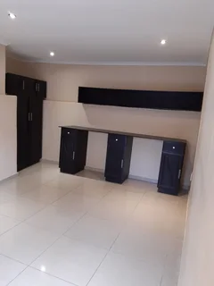 Spacious Outbuilding Unit for Rent – Raisethorpe PMB