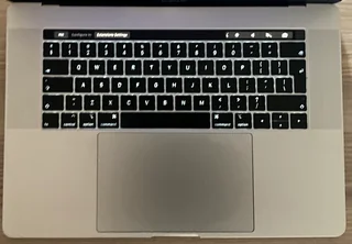 Apple MacBook Pro i7 15inch Ultra HD 4Gb Graphic card