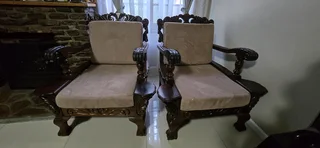 Ball and claw Imbuia Lounge suit