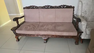 Ball and claw Imbuia Lounge suit