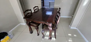 Ball and claw dinning table set
