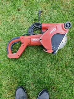 HILTI Wall Chaser